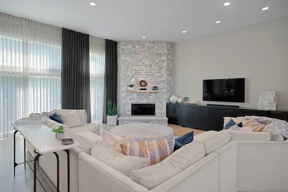 Residential Dining Room and Great Room, Highland Park, IL Stephanie